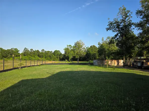 1322 Road 5263, Cleveland, TX 77327