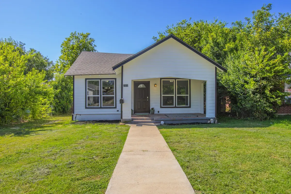 2322 Reuter Avenue, Waco, TX 76708 - #1