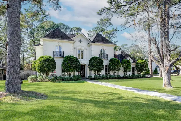 725 Blalock Road, Houston, TX 77024