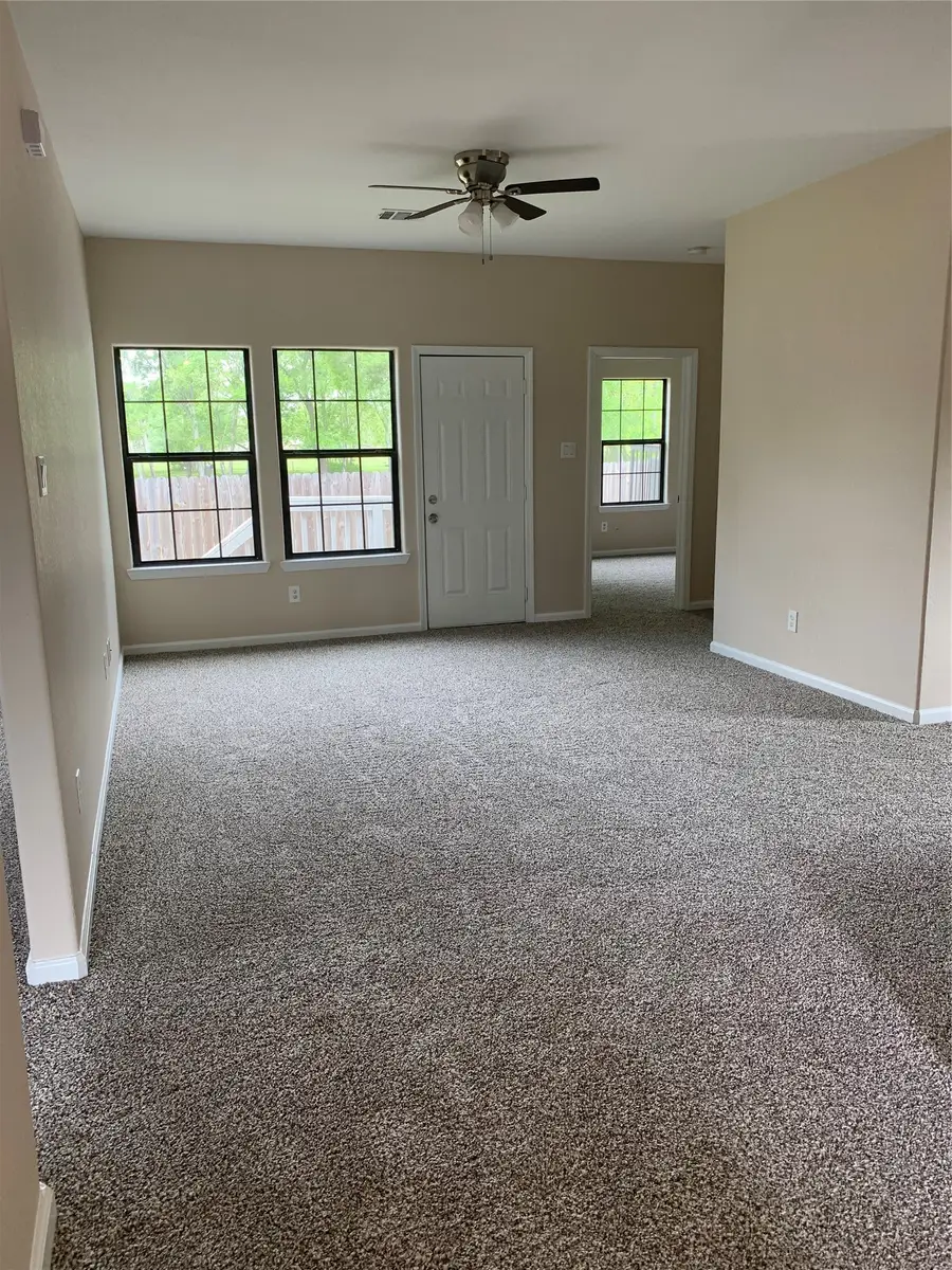 5329 Rue Street, Houston, TX 77033 - #3