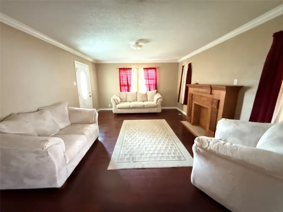 4902 Austin Drive, Galveston, TX 77551 - #3