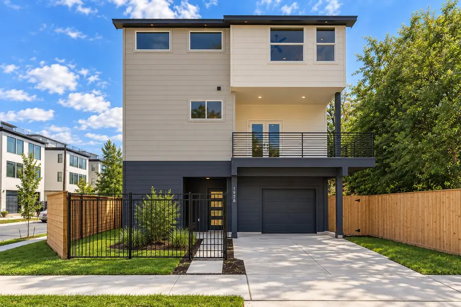 1928 Gregg Street #A-C, Houston, TX 77020 - #2
