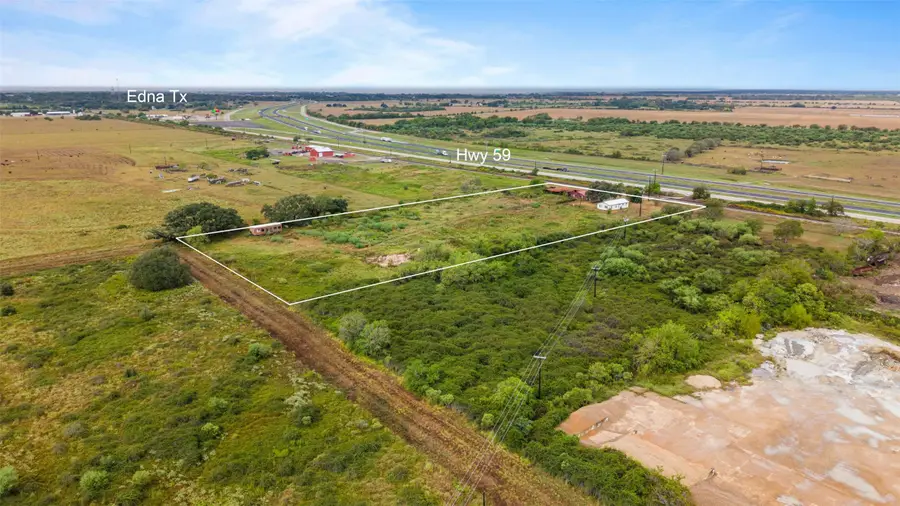 1625 Us Highway 59 N, Edna, TX 77957 - #2