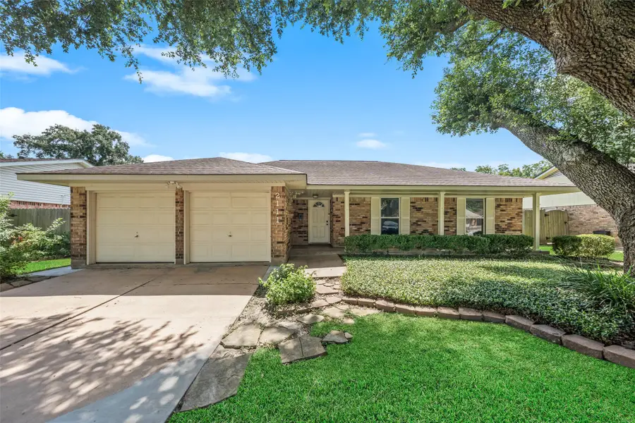 2111 Willow Boulevard, Pearland, TX 77581 - #3