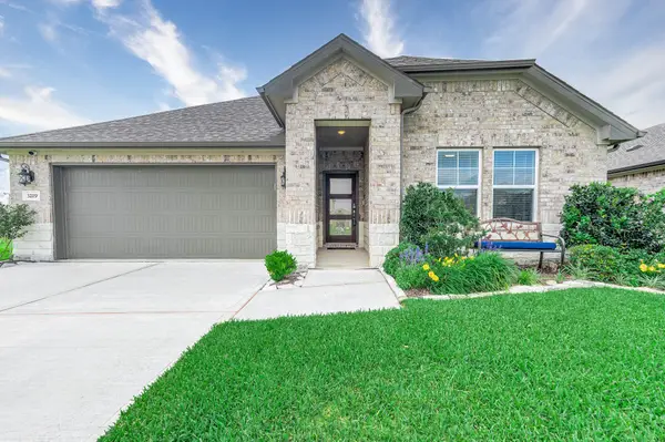 3219 Garner Lane, Texas City, TX 77591