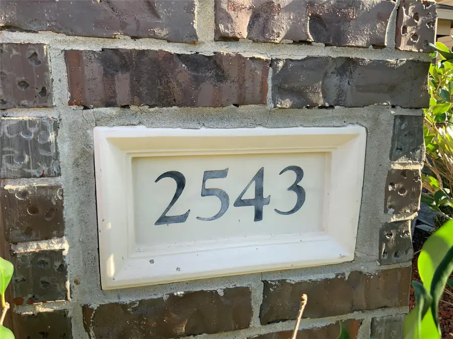 2543 Tucker Creek Drive, Fresno, TX 77545 - Image #3