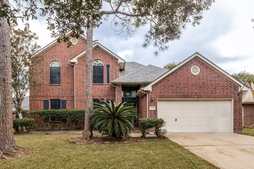 126 Crescent Bay Drive, League City, TX 77573 - #1
