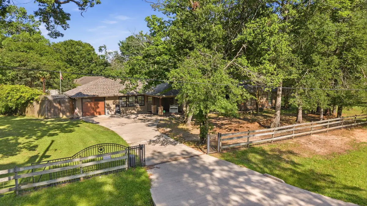 10985 Woods Lane, Cleveland, TX 77328 - #1