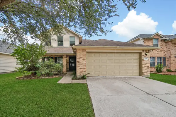 5418 Cinnamon Lake Drive, Baytown, TX 77521