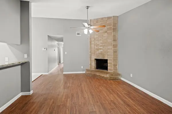 11217 Pender Lane, Houston, TX 77477