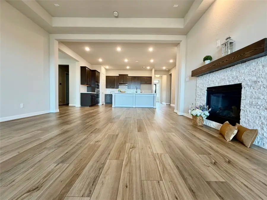 5211 Old Amber Drive, Richmond, TX 77469 - Image #3