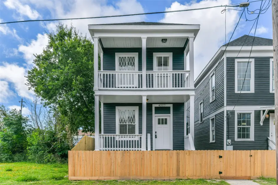 4007 Ball, Galveston, TX 77550 - Image #2