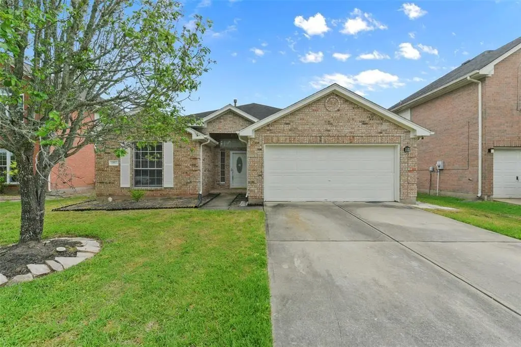 1211 Peacham Court, Fresno, TX 77545 - Image #1