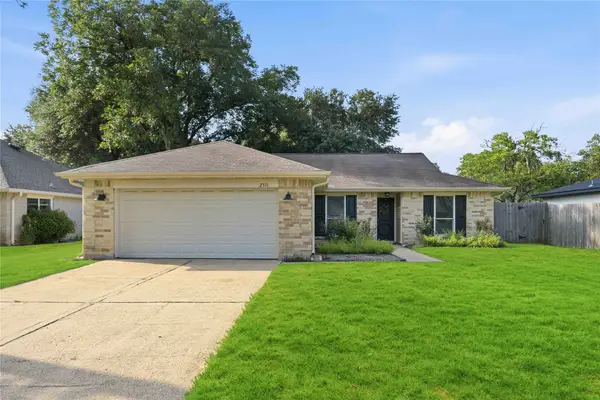 2511 Slippery Rock Drive, Sugar Land, TX 77498