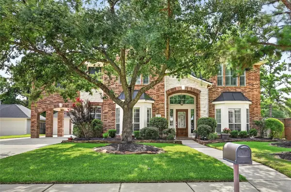 10111 Earlington Manor Drive, Spring, TX 77379