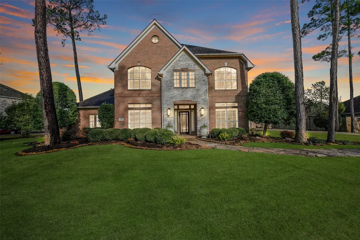 1011 Oak Park Lane, Friendswood, TX 77546 - Image #1