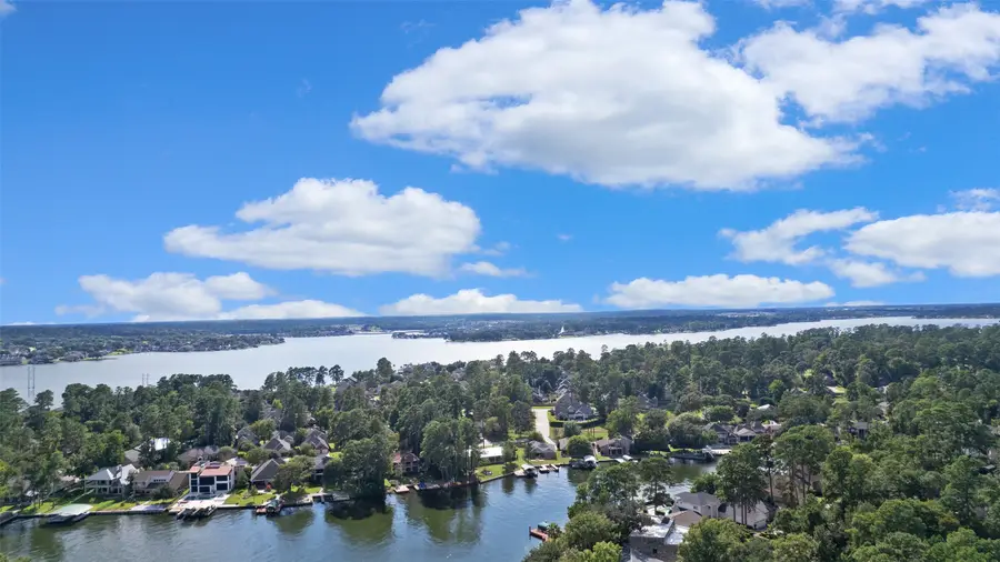 3030 Hemingway Drive, Montgomery, TX 77356 - Image #2