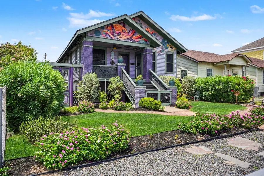 2524 Avenue Q 1/2, Galveston, TX 77550 - #3