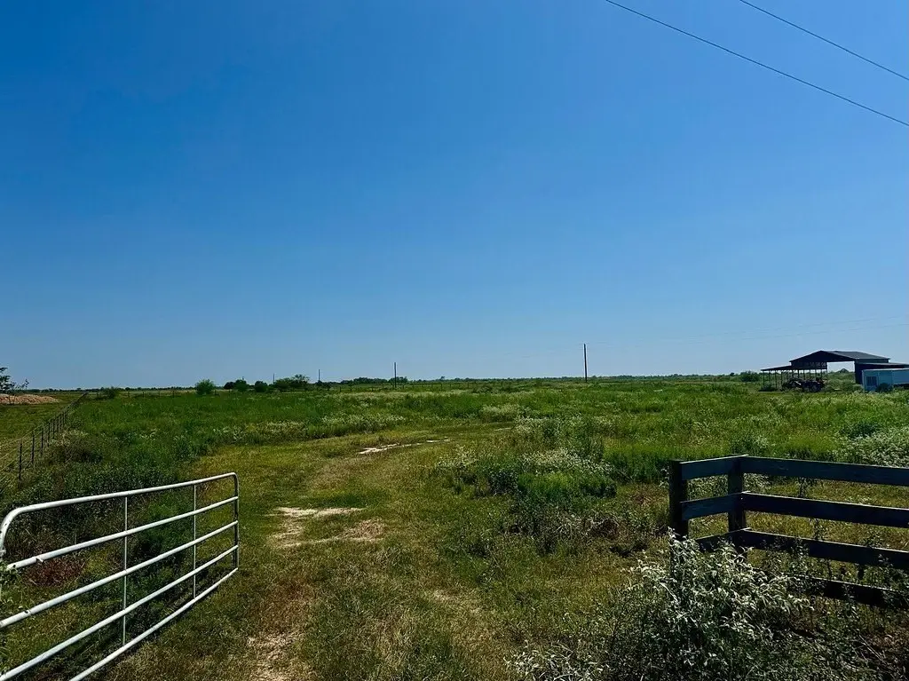 1993 Fm 2761, Cat Spring, TX 78933 - #1