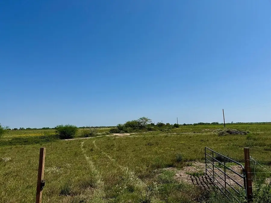 1993 Fm 2761, Cat Spring, TX 78933 - #2