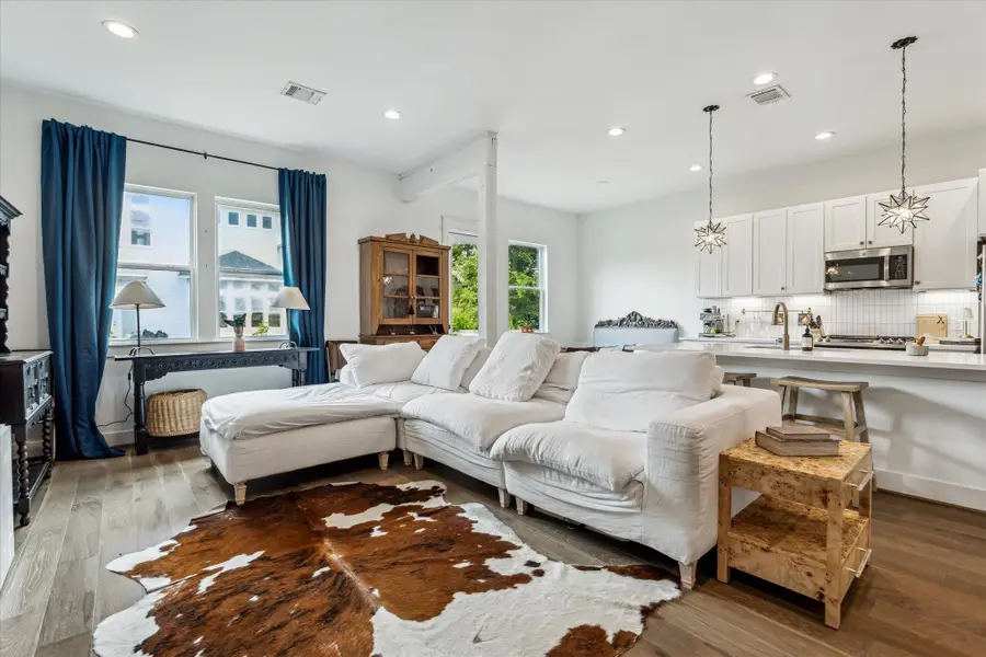 810 E 39th Street, Houston, TX 77022 - #3