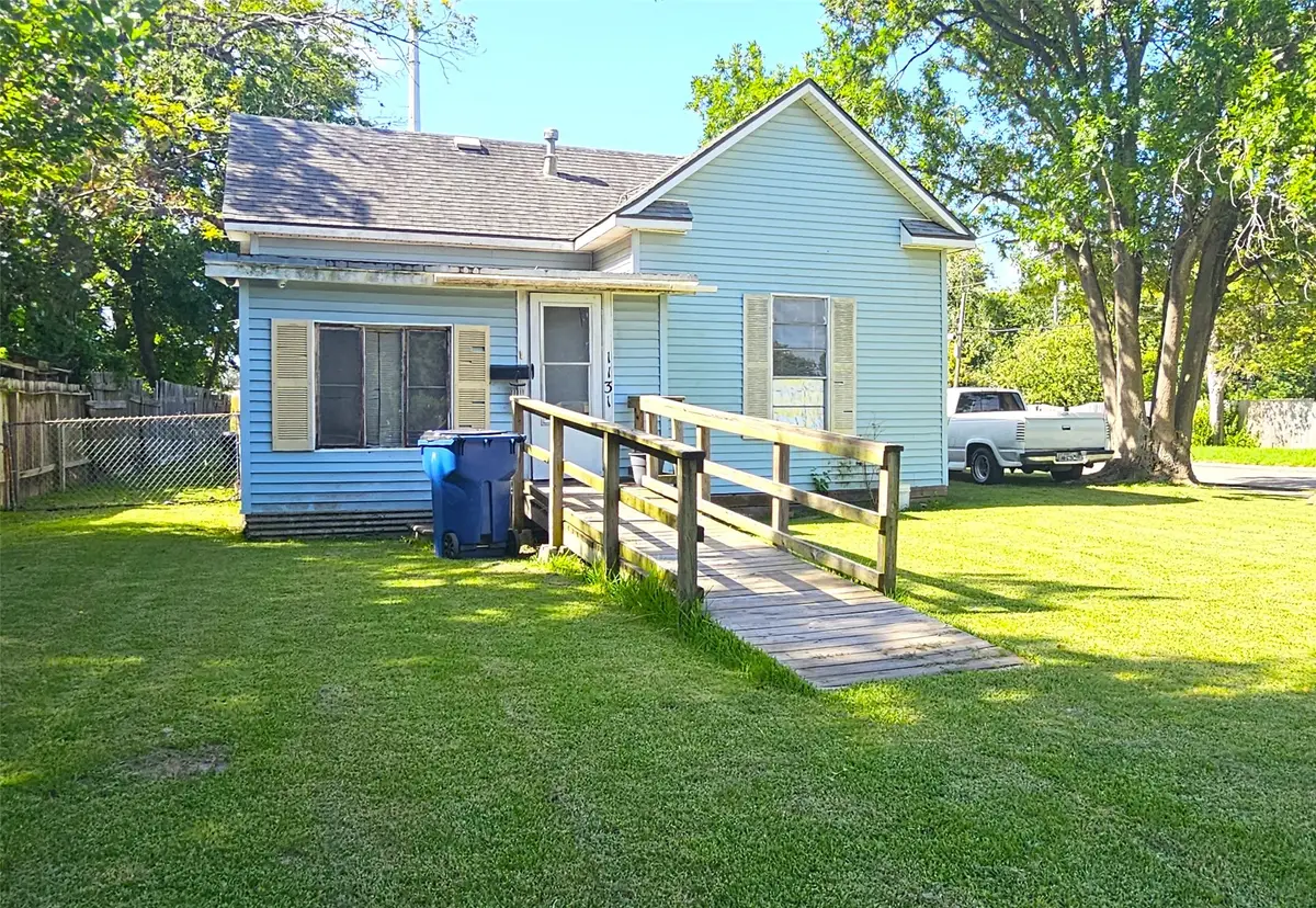 1131 2nd Avenue S, Texas City, TX 77590 - #1