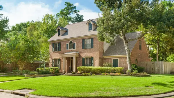 34 Smokestone Drive, The Woodlands, TX 77381