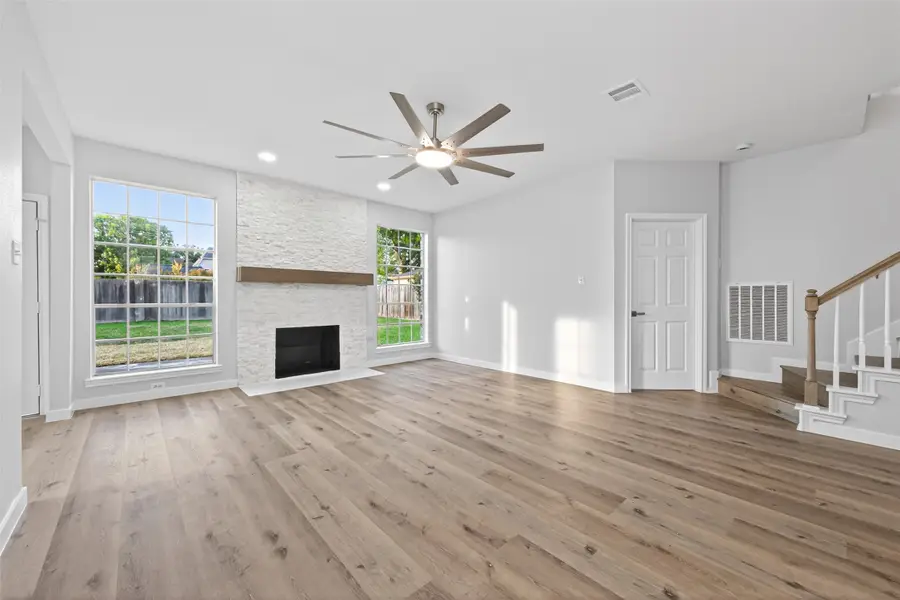 8010 Ashley Circle Drive N, Houston, TX 77071 - #2