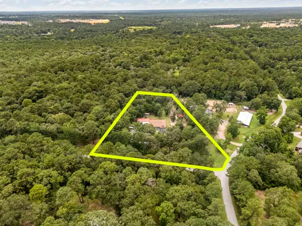 1823 Will Scarlett Street, Montgomery, TX 77316