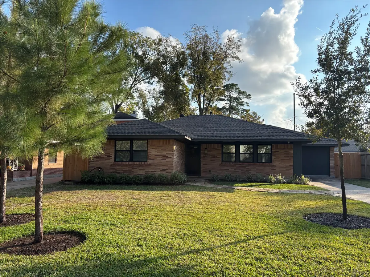 2223 Hialeah Drive, Houston, TX 77018 - Image #1