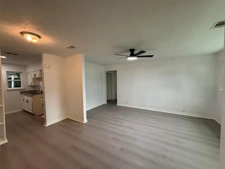 10205 Sierra Drive, Houston, TX 77051 - #2