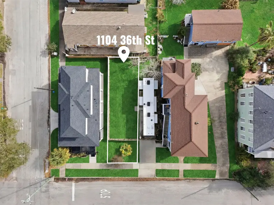 1104 36th Street, Galveston, TX 77550 - #2