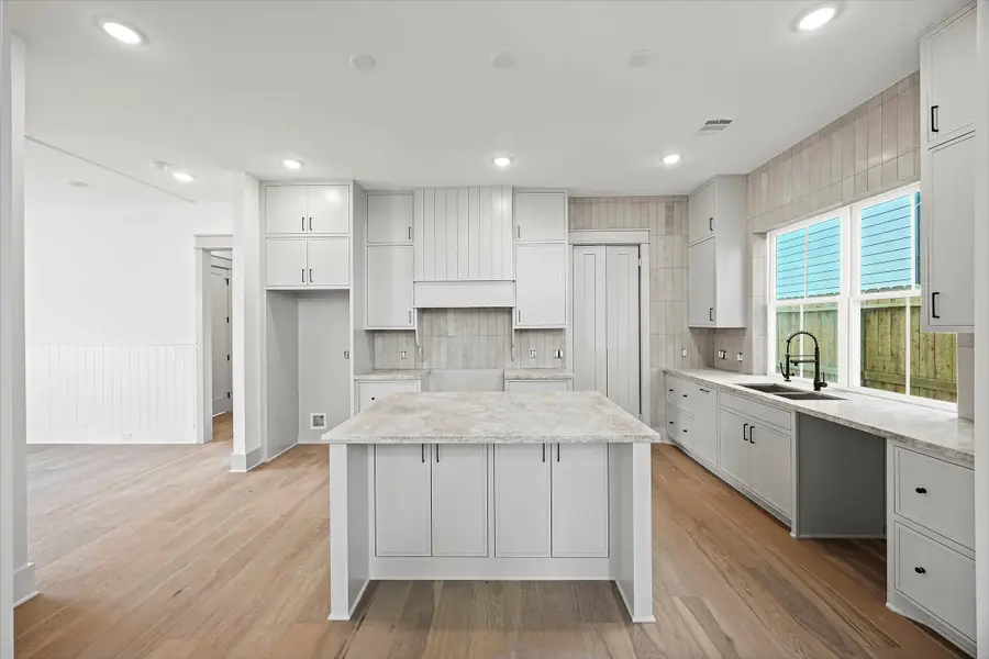 418 Eleanor Street, Houston, TX 77009 - #3