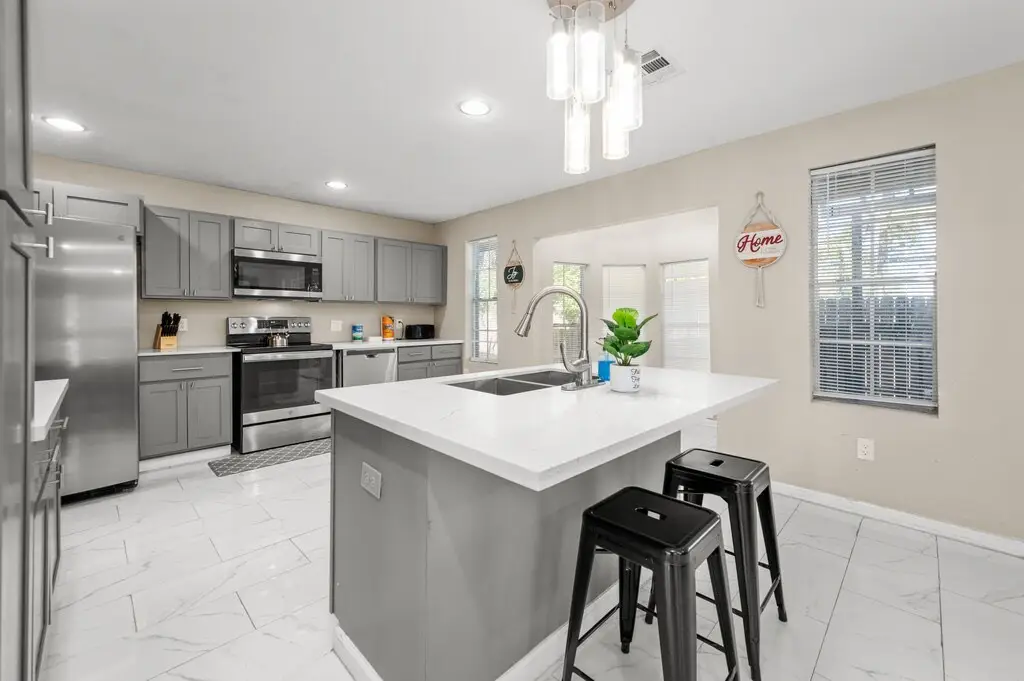 2504 Ferguson Way, Houston, TX 77088 - Image #1