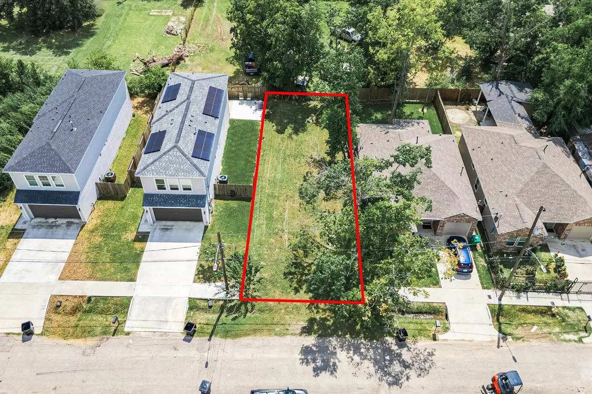 0 Blue Street, Houston, TX 77028 - Image #1