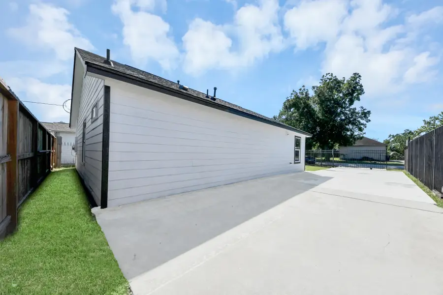 305 Mayford Street, Houston, TX 77076 - #3