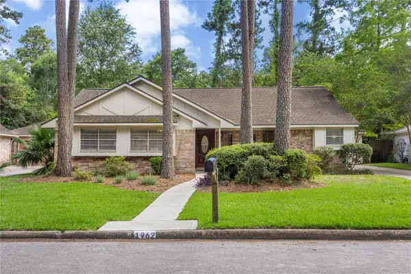 1962 Shadow Rock Drive, Houston, TX 77339