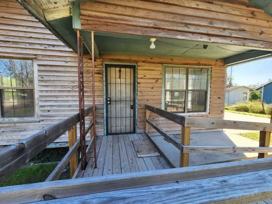 124 County Road 466, Alice, TX 78332 - Image #2