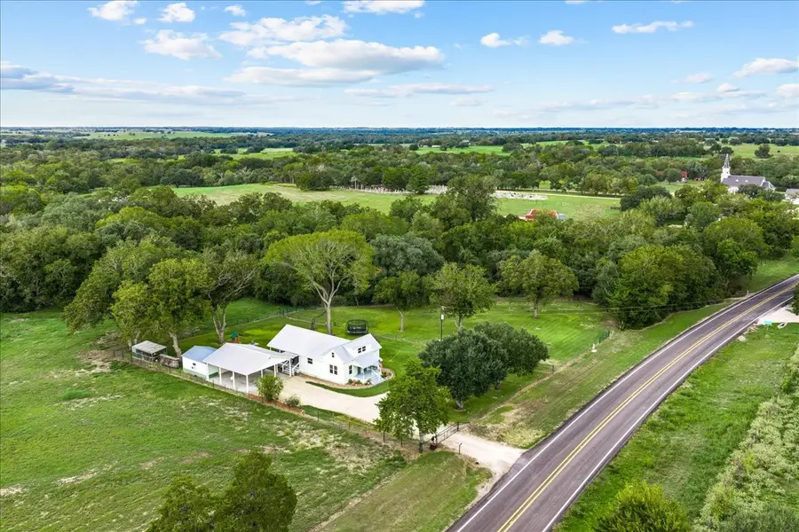 3052 Fm 1383, Schulenburg, TX 78956 - #3