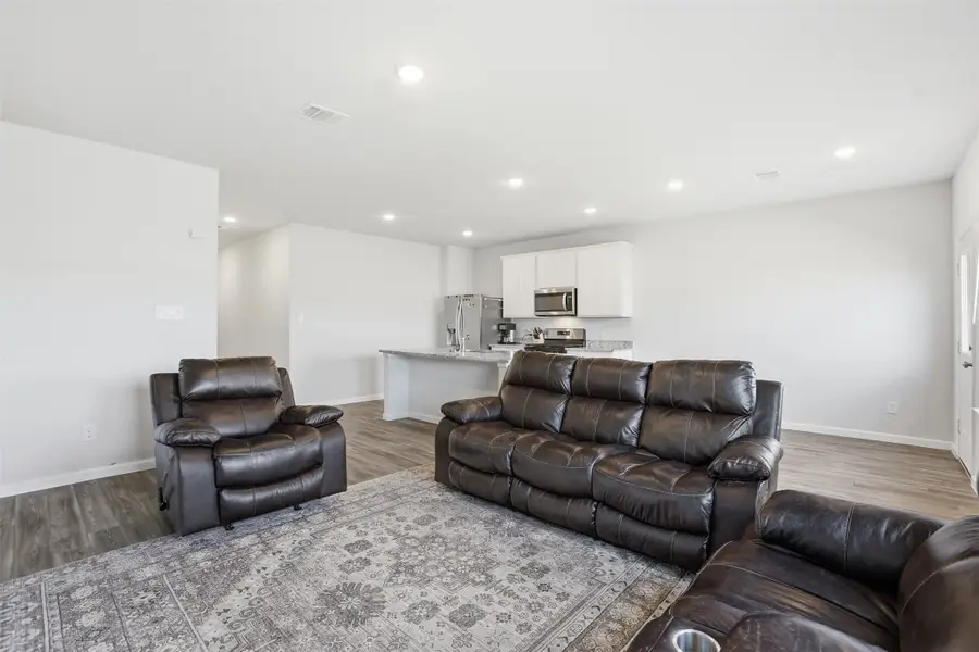 814 Brookside Drive, Dayton, TX 77535 - Image #3