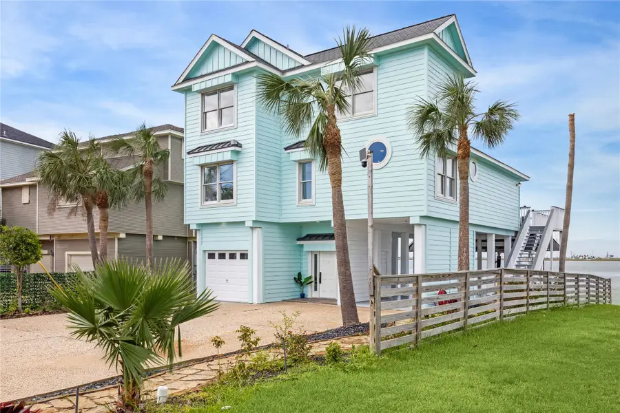 1322 Outrigger, Tiki Island, TX 77554 - Image #2
