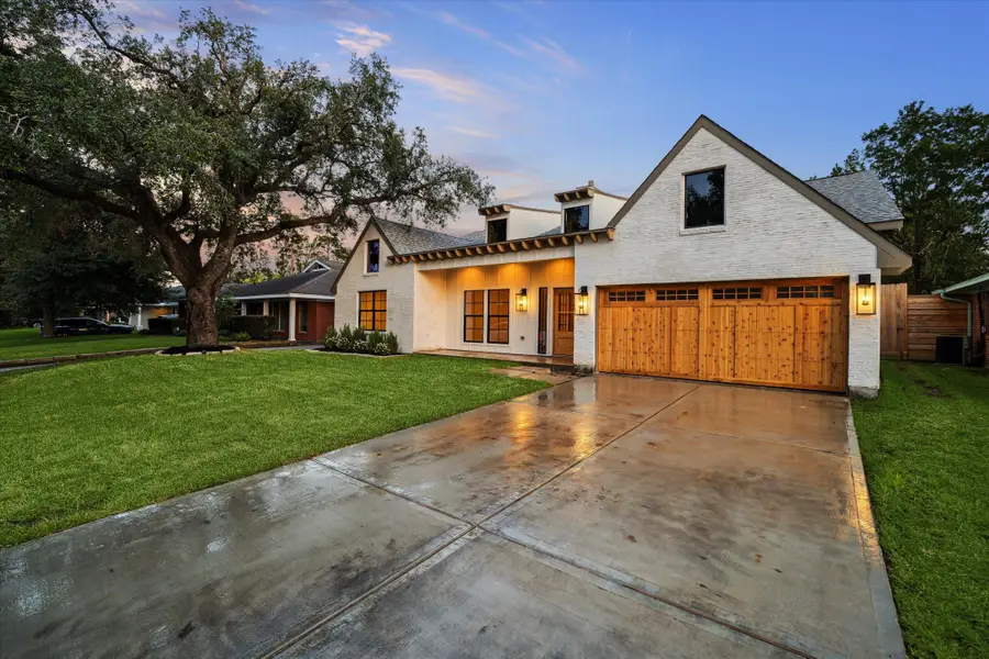 6227 Grovewood Lane, Houston, TX 77008 - Image #2