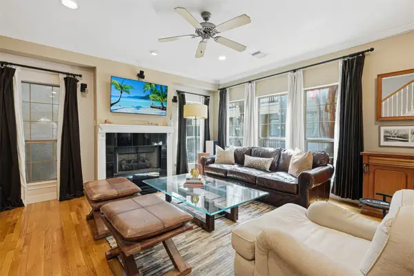 527 Oxford Street #C, Houston, TX 77007