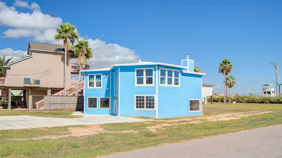 26 Tarpon Lane, Freeport, TX 77541 - Image #3