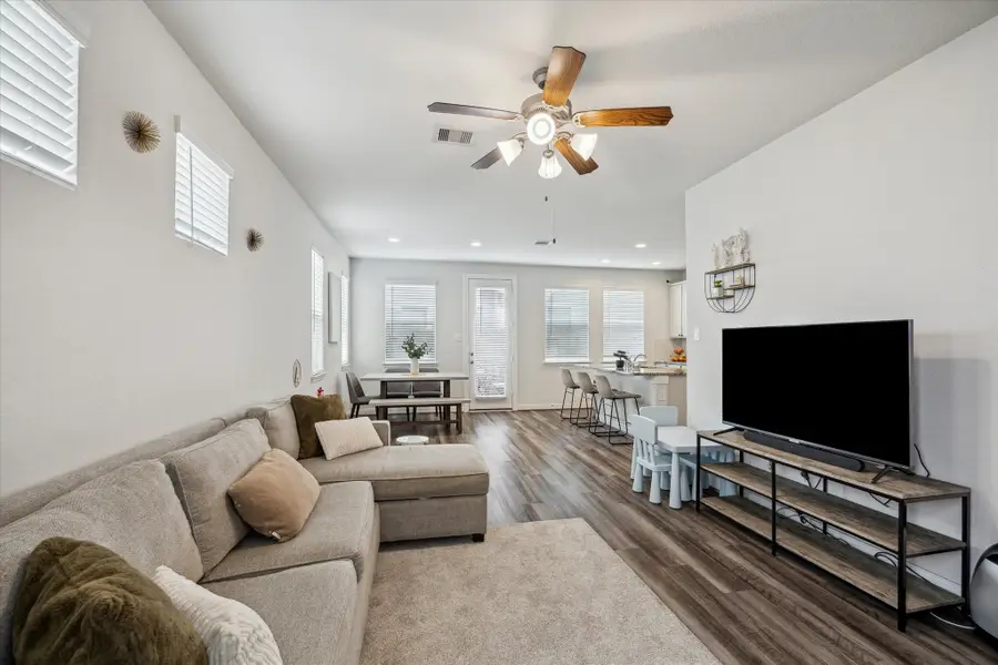 9906 Brickhouse Drive, Houston, TX 77080 - Image #3