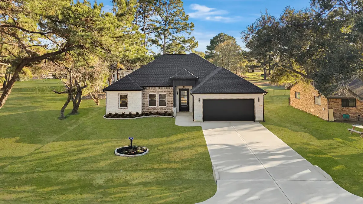 105 Bledsoe St, Prairie View, TX 77445 - #1