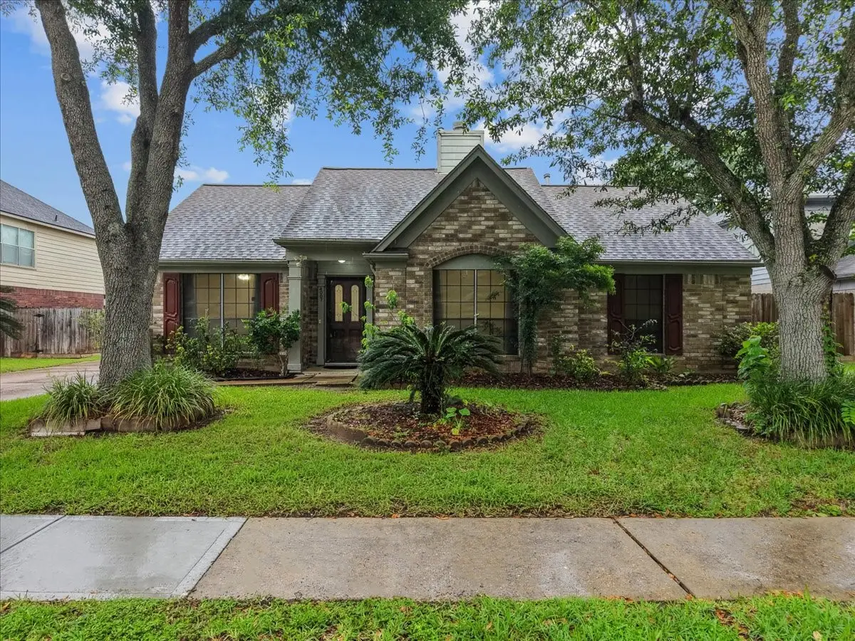 4007 Ivywood Drive, Pearland, TX 77584 - #1