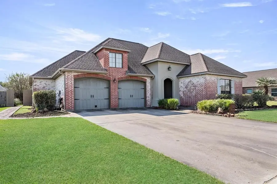 435 Bryant Boulevard, Bridge City, TX 77611 - Image #3