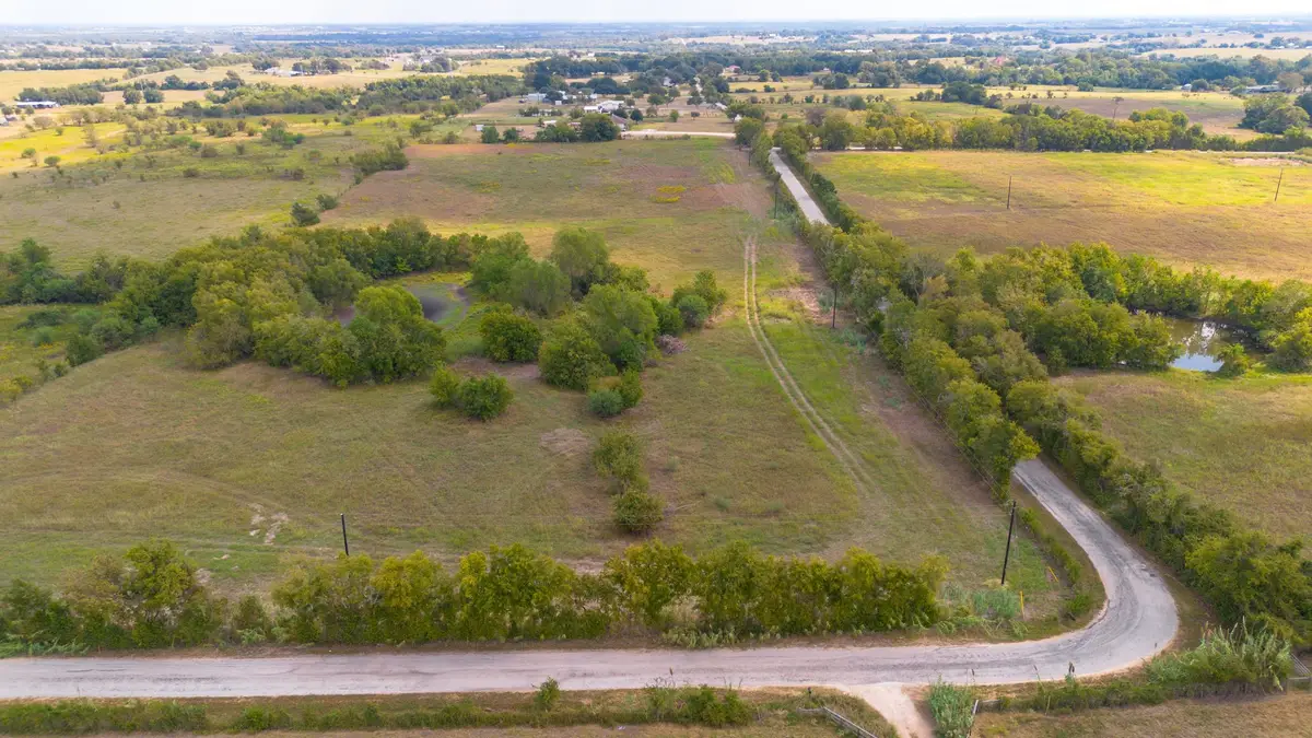 000 Old Phillipsburg Lane, Brenham, TX 77833 - #1