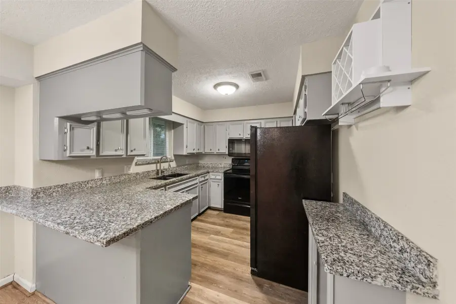 707 Hildred Avenue, Conroe, TX 77303 - #3